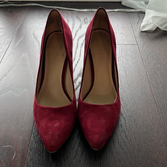 Vince Camuto Womens Red Heels. 8.5 US - Picture 1 of 4